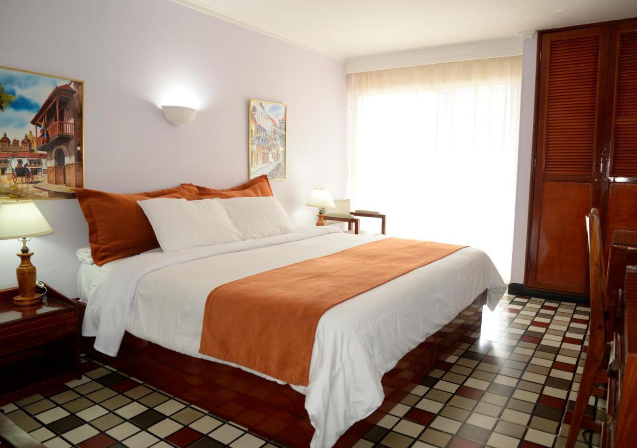 Hotel Bahia Картахена Экстерьер фото